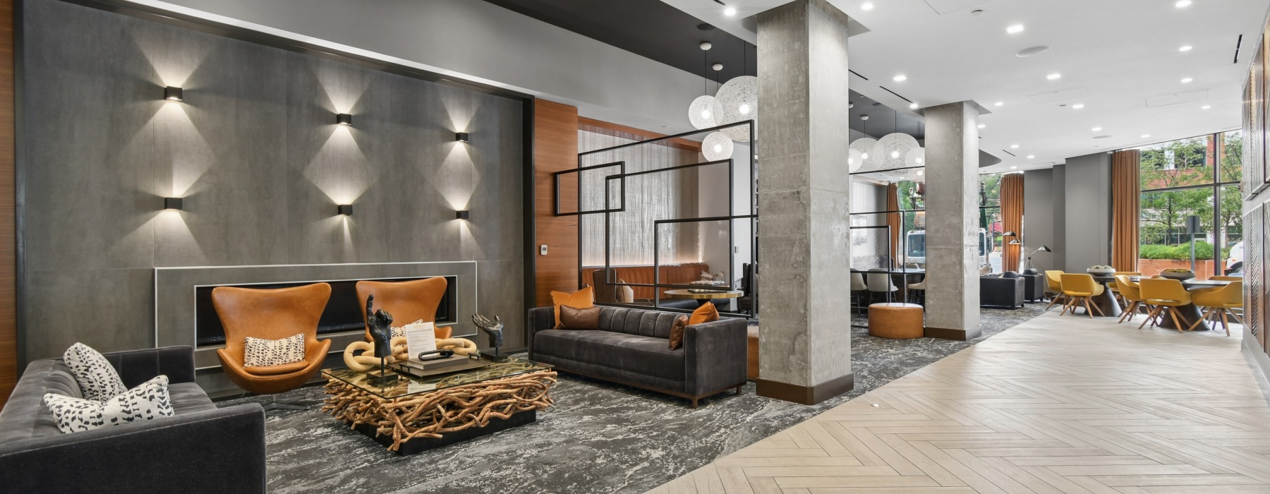 Hospitality-Inspired Coworking Lounges & Private Executive Hubs